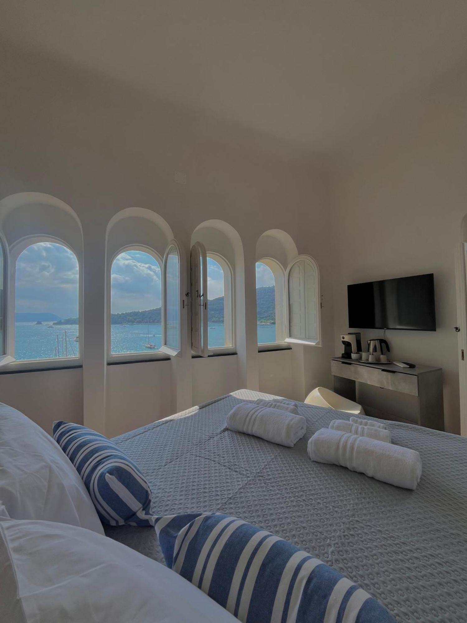 Le Finestre Veneris Hotel Porto Venere Ngoại thất bức ảnh